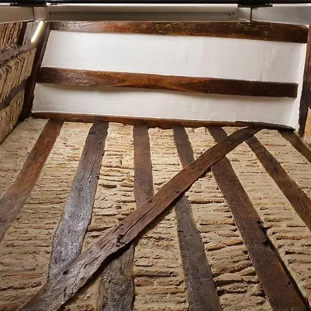 Maison Entiere De 115m2 En Hyper Hyper Centre Aux Coeur Des Halles De De 2 A 7 Personnes